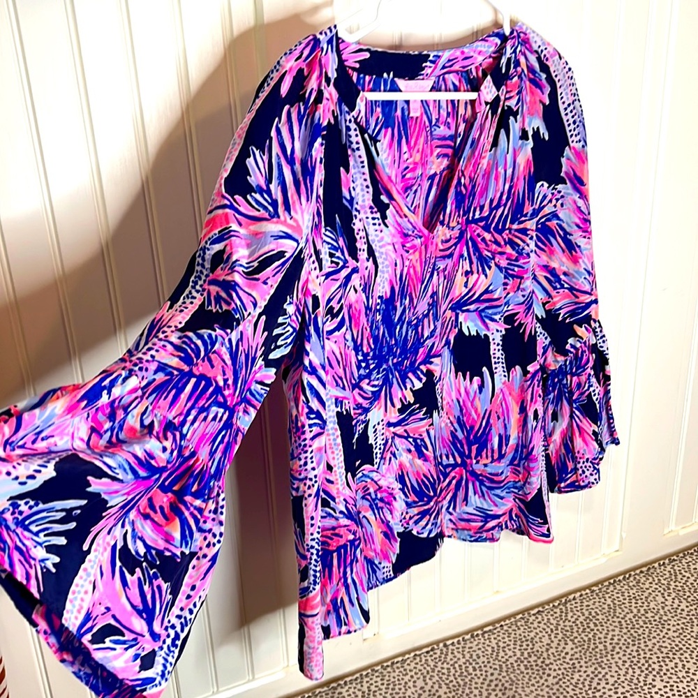 Lilly Pulitzer Beautiful silk 3/4 inch sleeve blouse